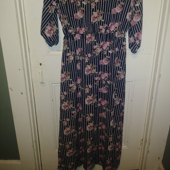 Floral romper with skirt - Picture 3 of 4